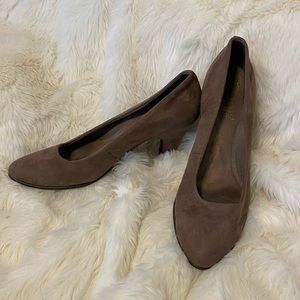 Aerosoles Brown Suede Pumps